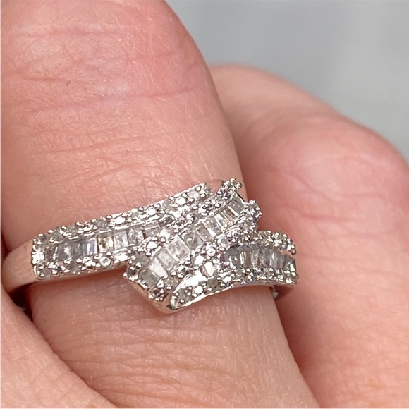 Genuine 0.50 Carat Diamond Bypass Ring ~ Baguette Diamond Cluster Wrap Band - Picture 2 of 15